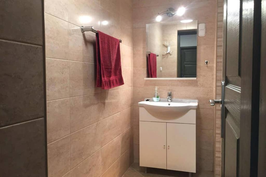 Green Garden Apartment Ingyenes Zart Parkoloval 세게드 외부 사진